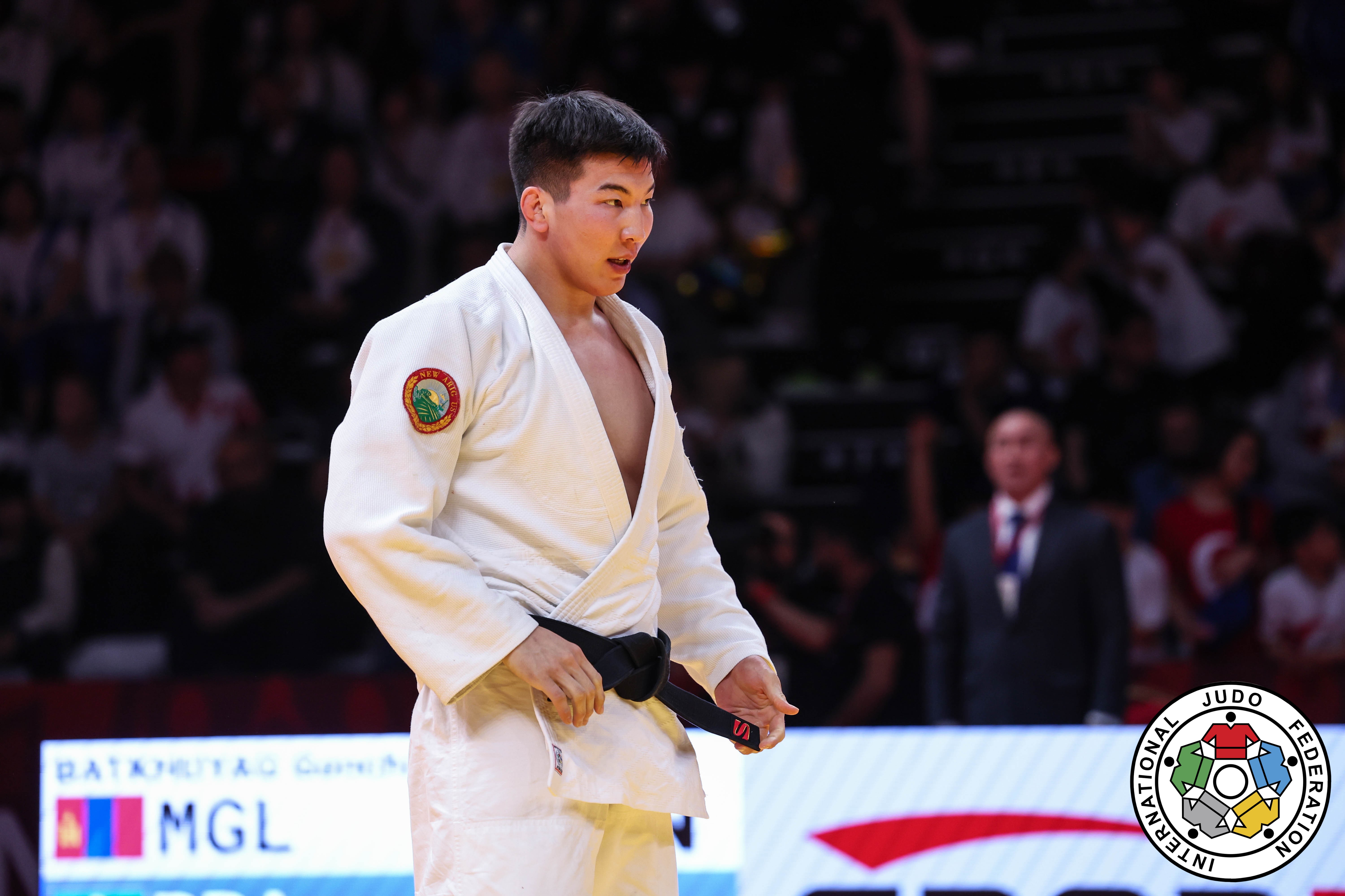 Jinsiy olatni tik turgan gey bolalar Bokira qizlar va qizlar ortasidagi jinsiy aloqa