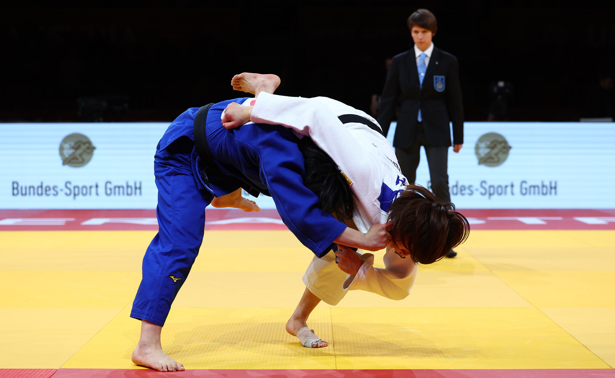 -57 kg: Takano beats Ono to Gold
