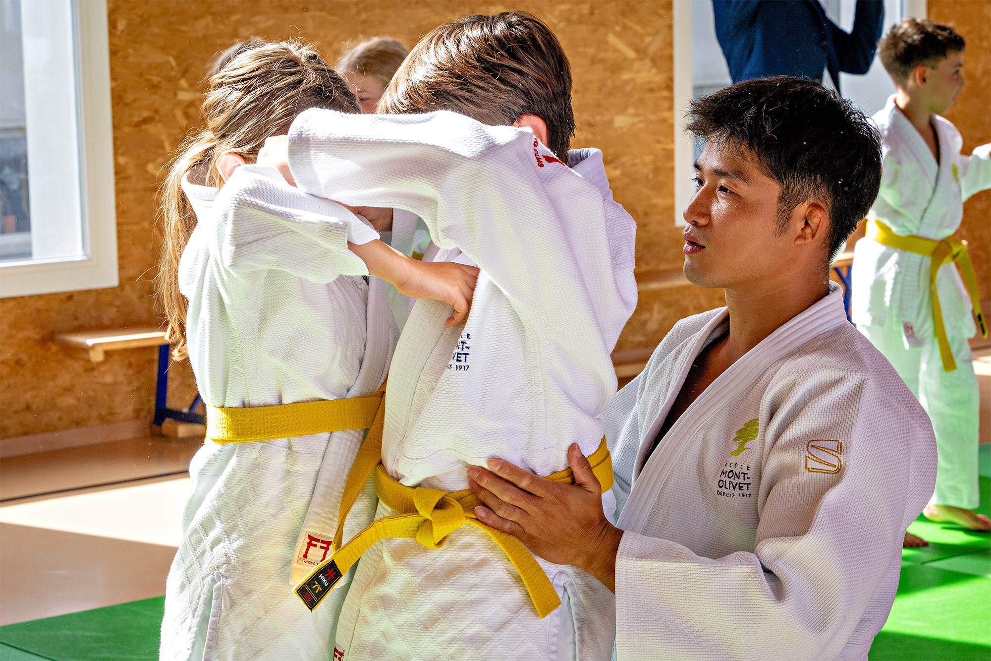 The Quiet Art of Passing Judo On